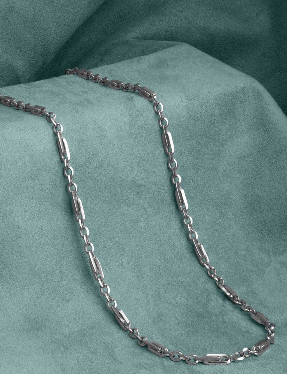 Цепь из белого золота