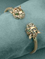 Браслет из золота c изумрудом