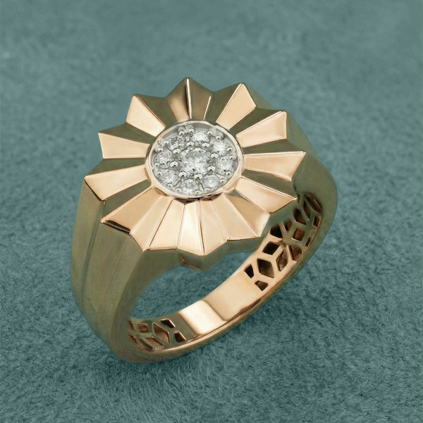 Кольцо из красного золота 585 пробы c бриллиантами