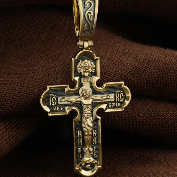 Крест из лимонного золота 585 пробы