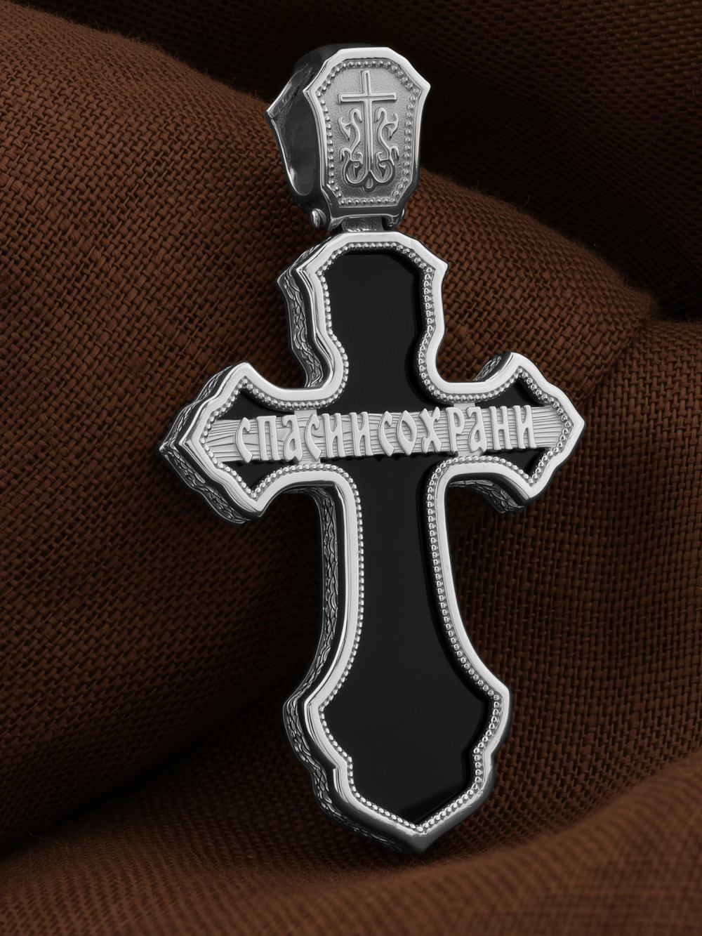 Крест из белого золота 585 пробы c ониксом