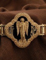 Браслет из золота c шнурком и ониксом