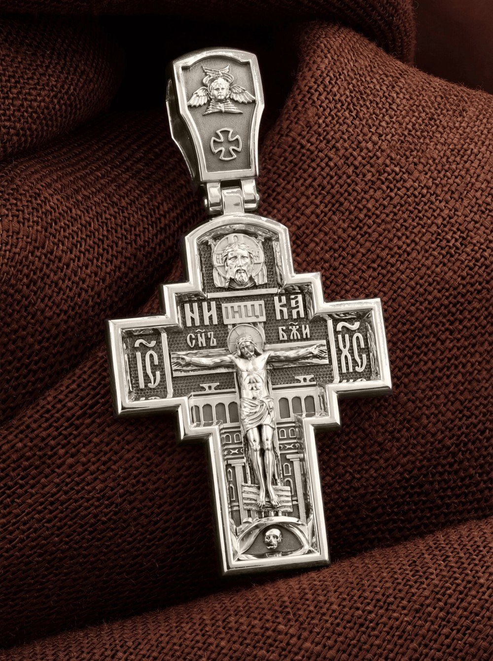 Крест из белого золота