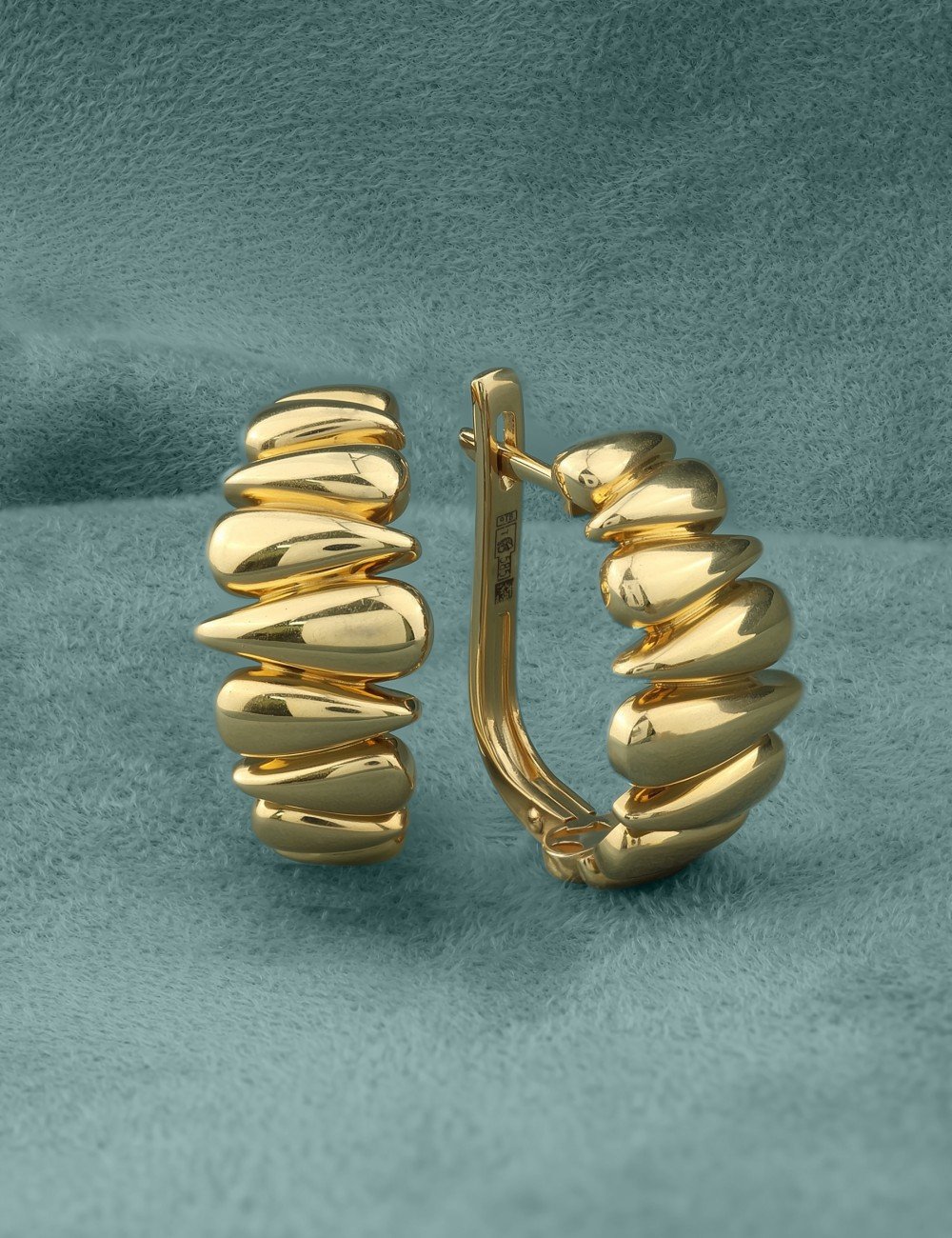 Серьги из лимонного золота