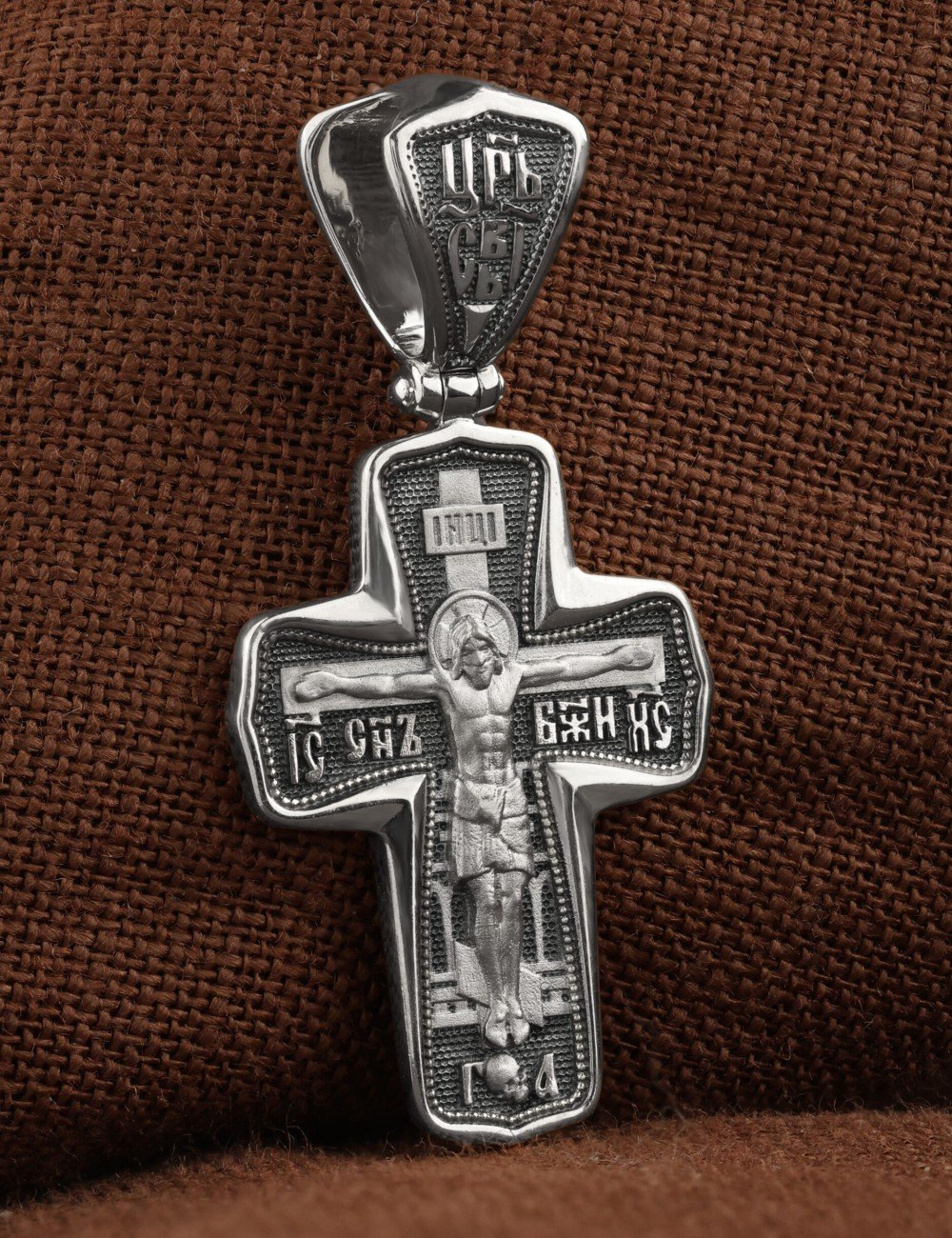 Крест из белого золота