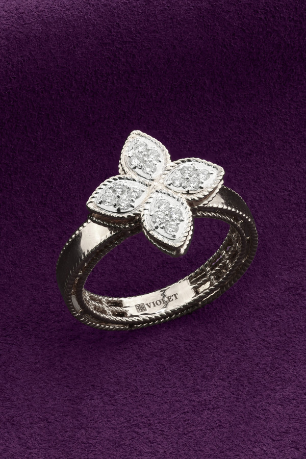 Кольцо из белого золота 585 пробы c бриллиантами