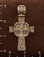 Крест из золота