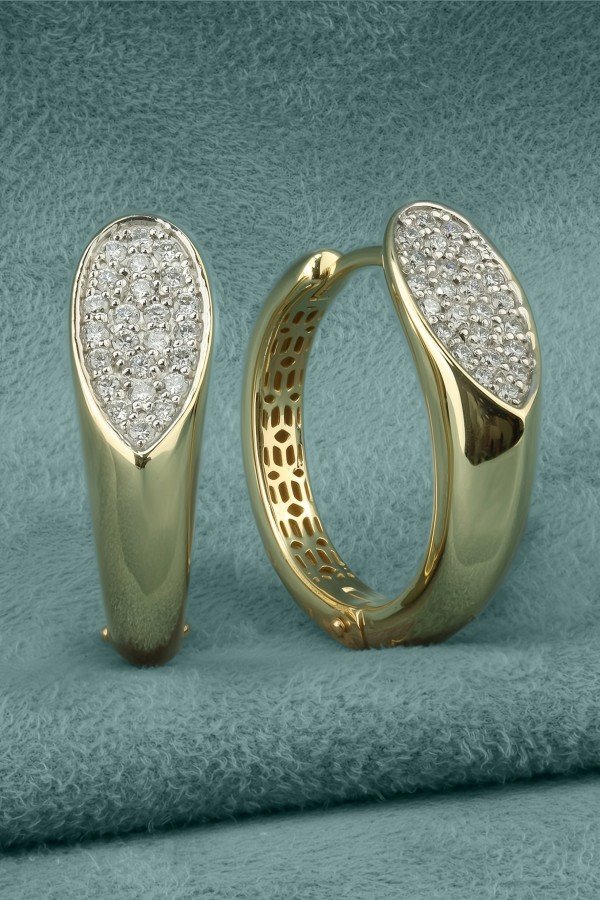 Серьги из лимонного золота c бриллиантами