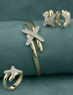 Серьги из лимонного золота c бриллиантами