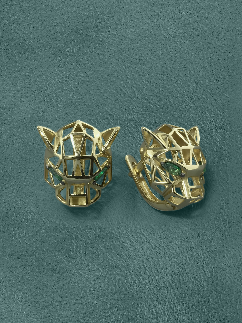 Серьги из лимонного золота 585 пробы c изумрудом