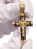 Крест из лимонного золота c ониксом