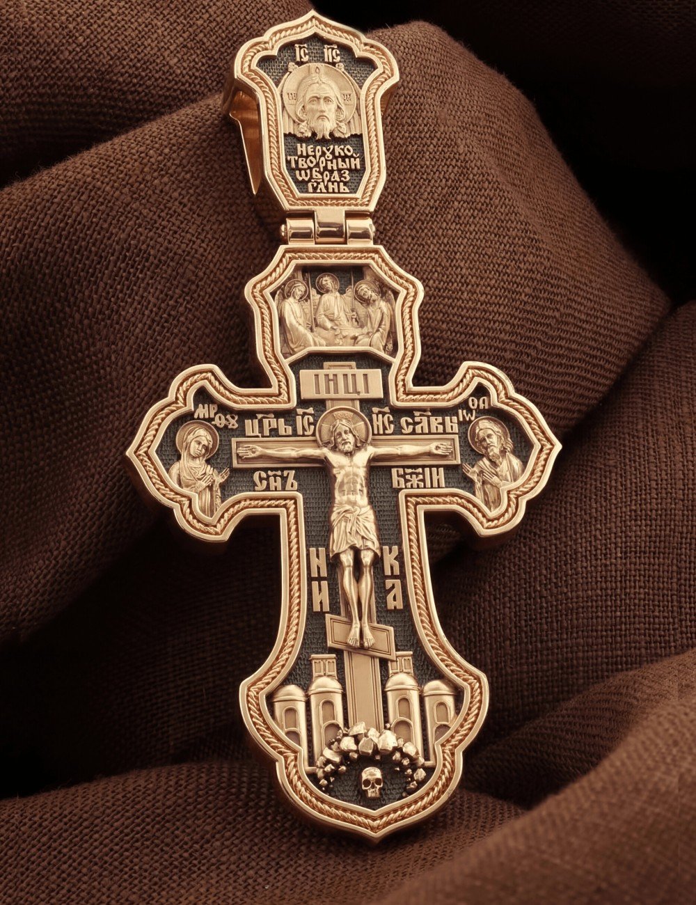 Крест из золота