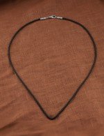 Шнурок шёлковый из белого золота c шёлковым шнурком