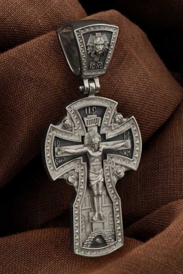 Крест из белого золота