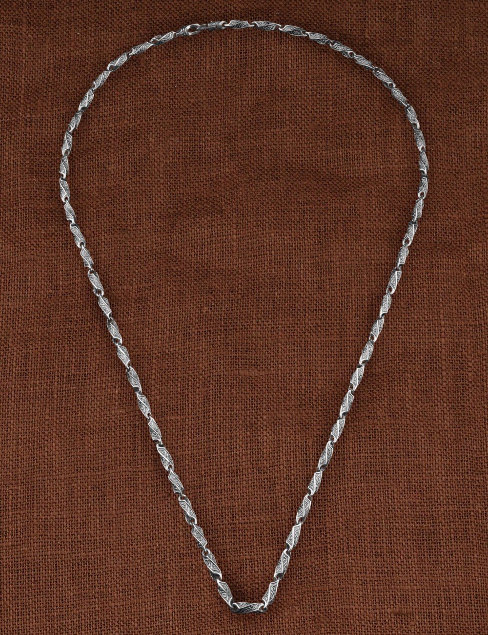 Цепь из белого золота