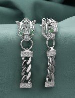 Серьги из белого золота c бриллиантами и изумрудом