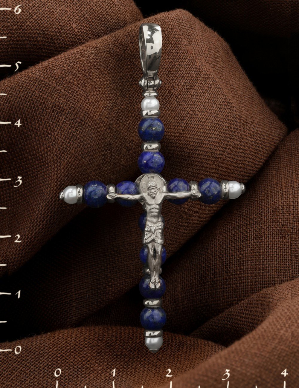 Крест из белого золота c жемчугом и лазуритом