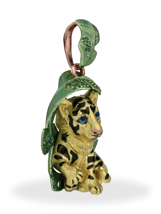 Подвеска из красного золота 585 пробы c эмалью и изумрудом