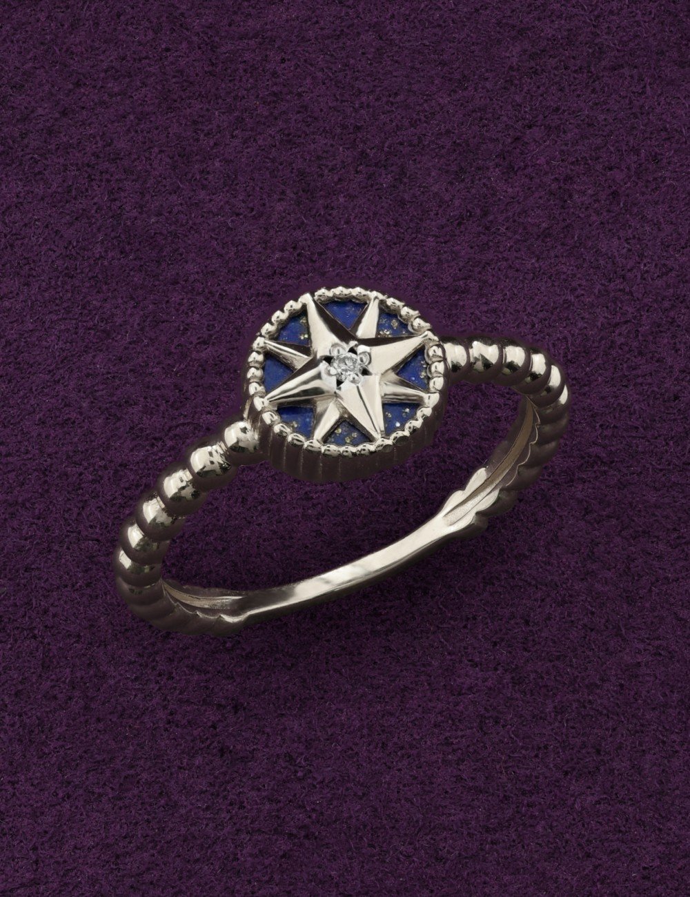 Кольцо из белого золота c бриллиантами и лазуритом