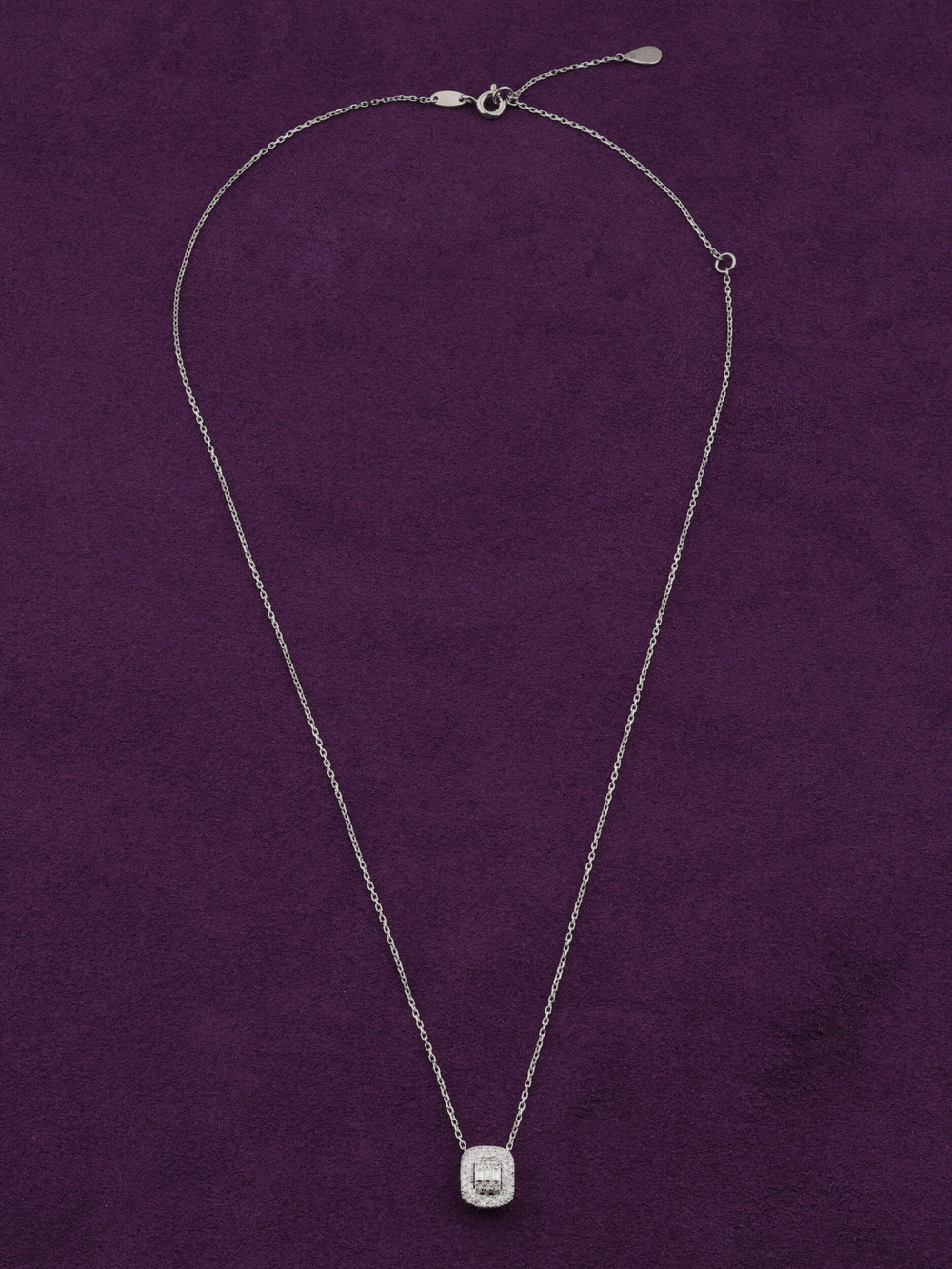 Колье из белого золота 585 пробы c бриллиантами