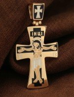 Крест из золота c эмалью