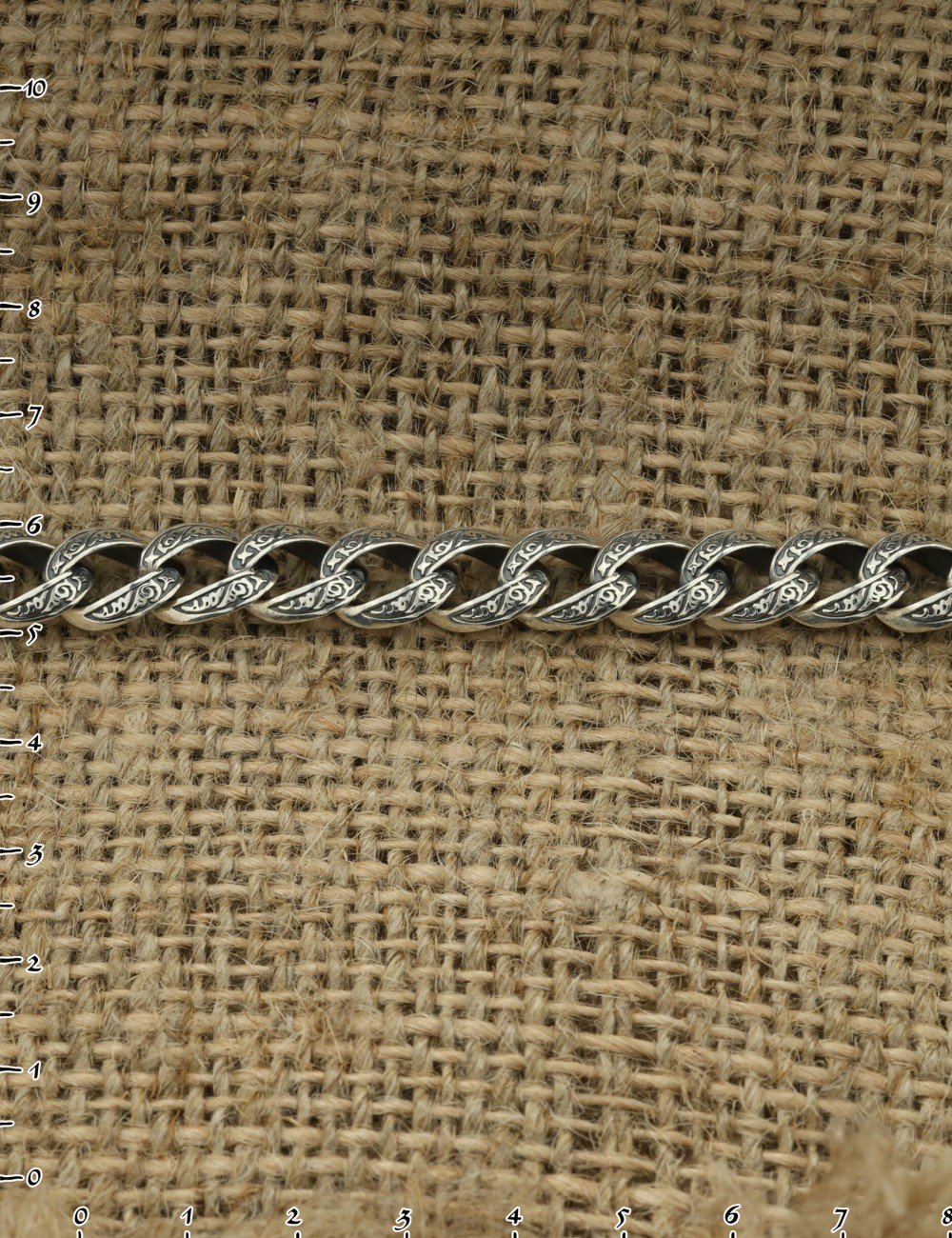 Браслет из серебра c рубином