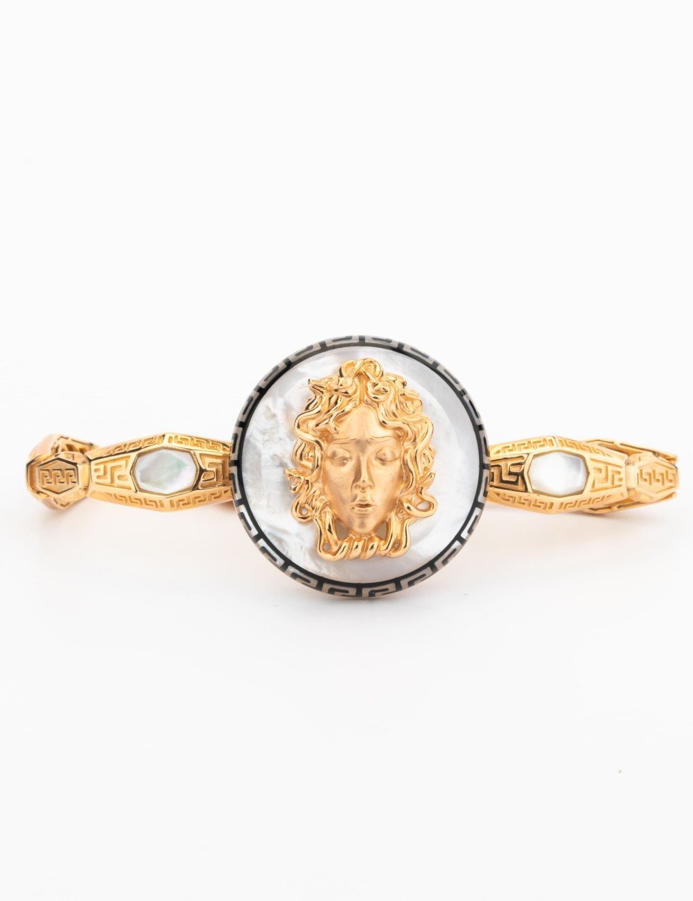 Браслет из золота c эмалью и перламутром