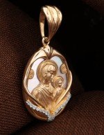 Образок из золота c бриллиантами и перламутром