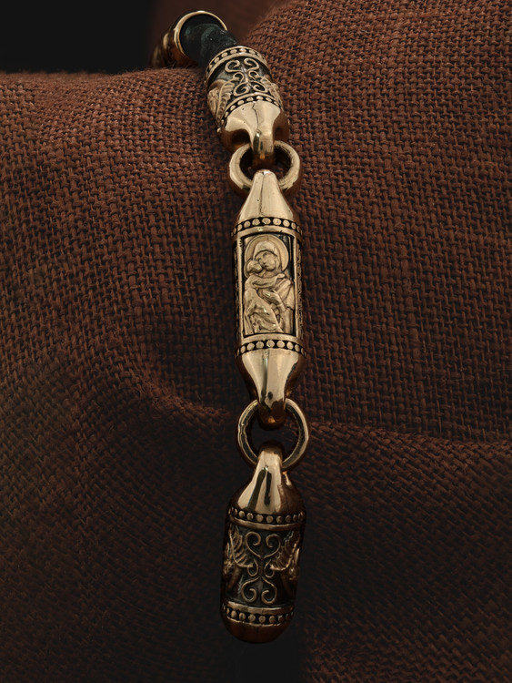 Браслет-шнурок из красного золота 585 пробы c кожаным шнурком