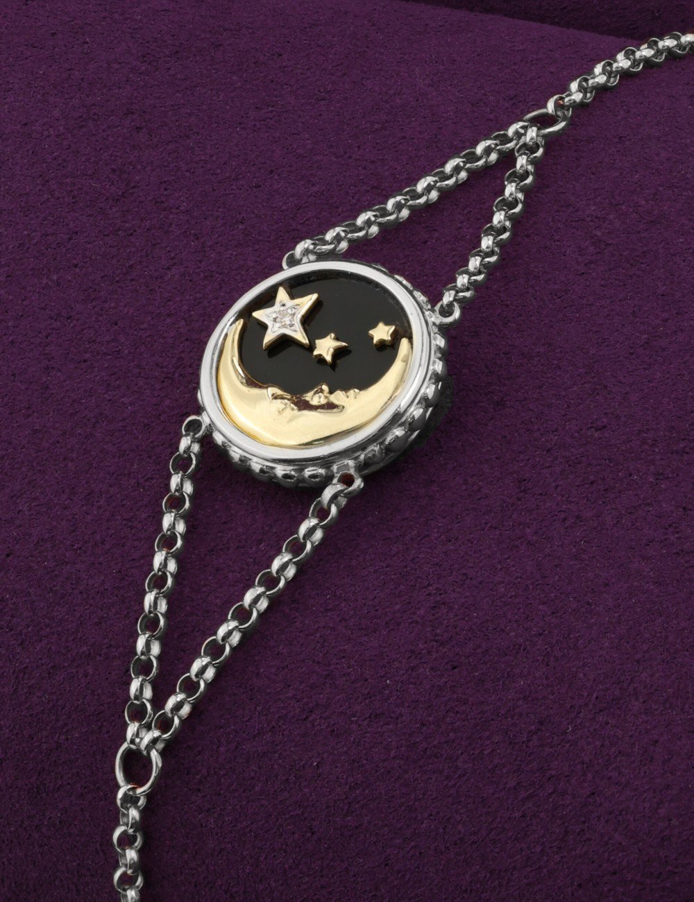 Браслет из белого золота c бриллиантами, ониксом и перламутром