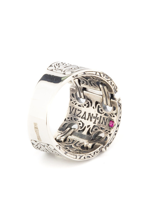 Кольцо из серебра 925 пробы и золота 750 пробы c рубином