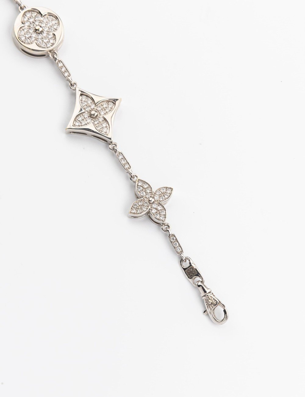 Браслет из белого золота c бриллиантами