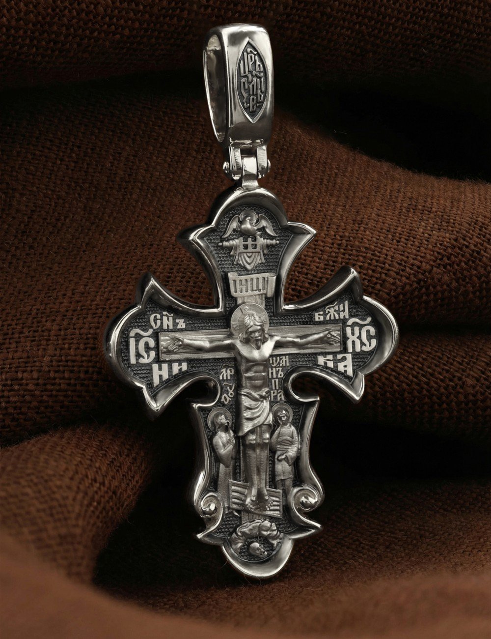 Крест из белого золота