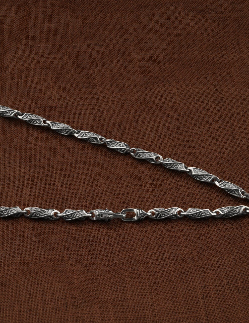 Цепь из белого золота