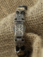 Браслет из серебра и золота c кожаным шнурком и ониксом