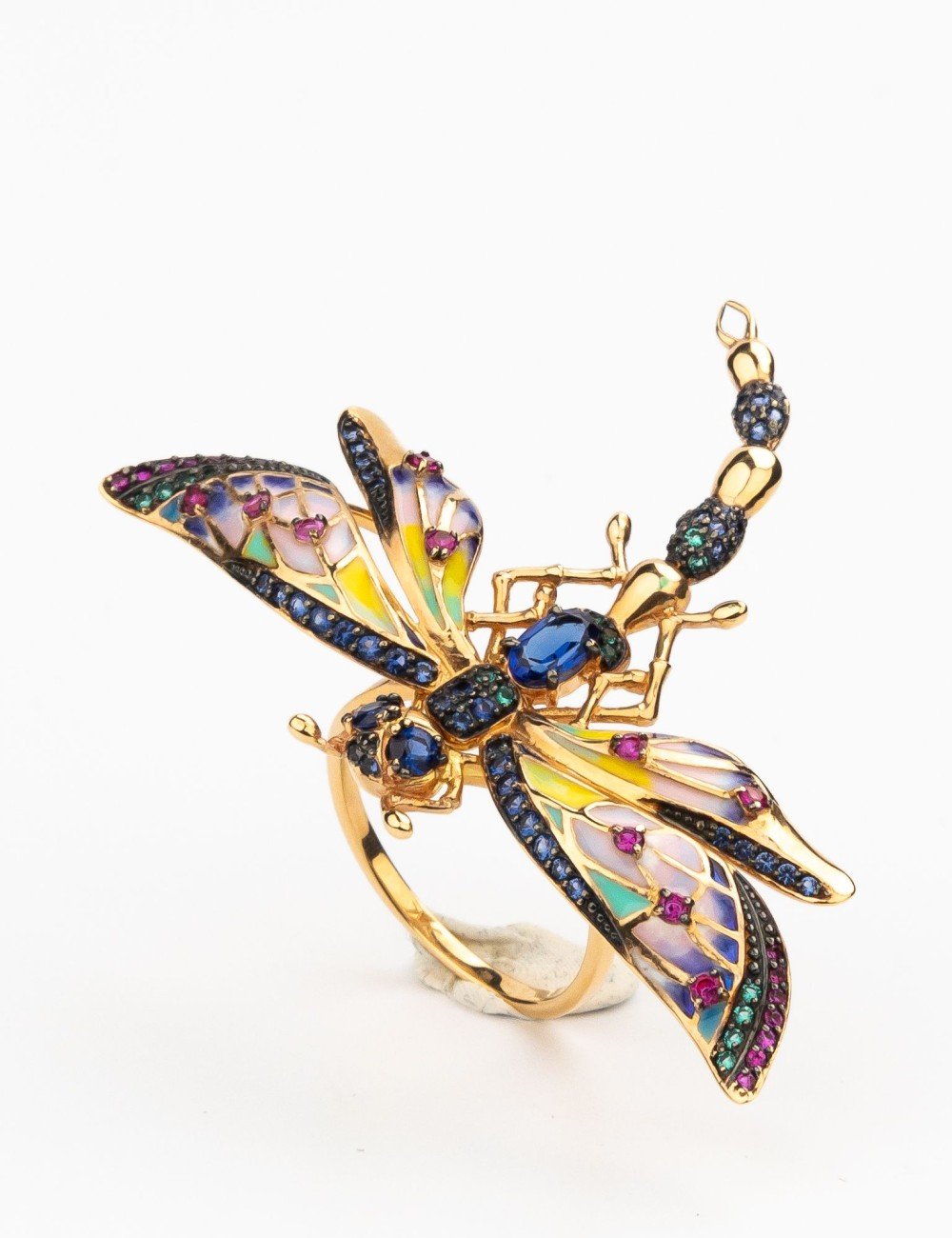 Кольцо из золота c фианитом, рубином, сапфиром и эмалью