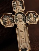 Крест из золота
