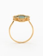 Кольцо из золота c малахитом