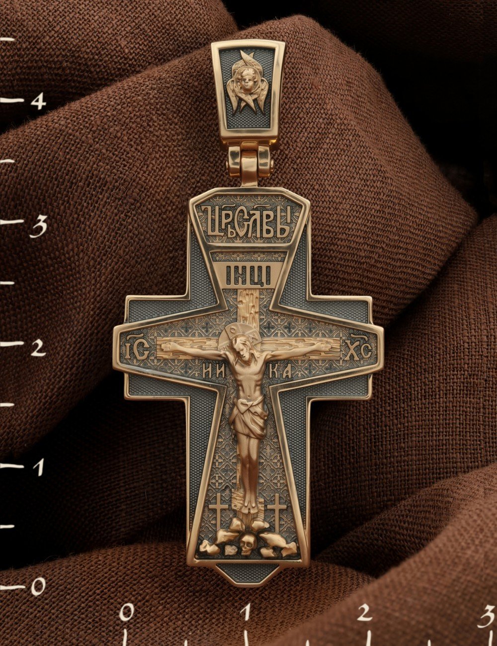 Крест из золота