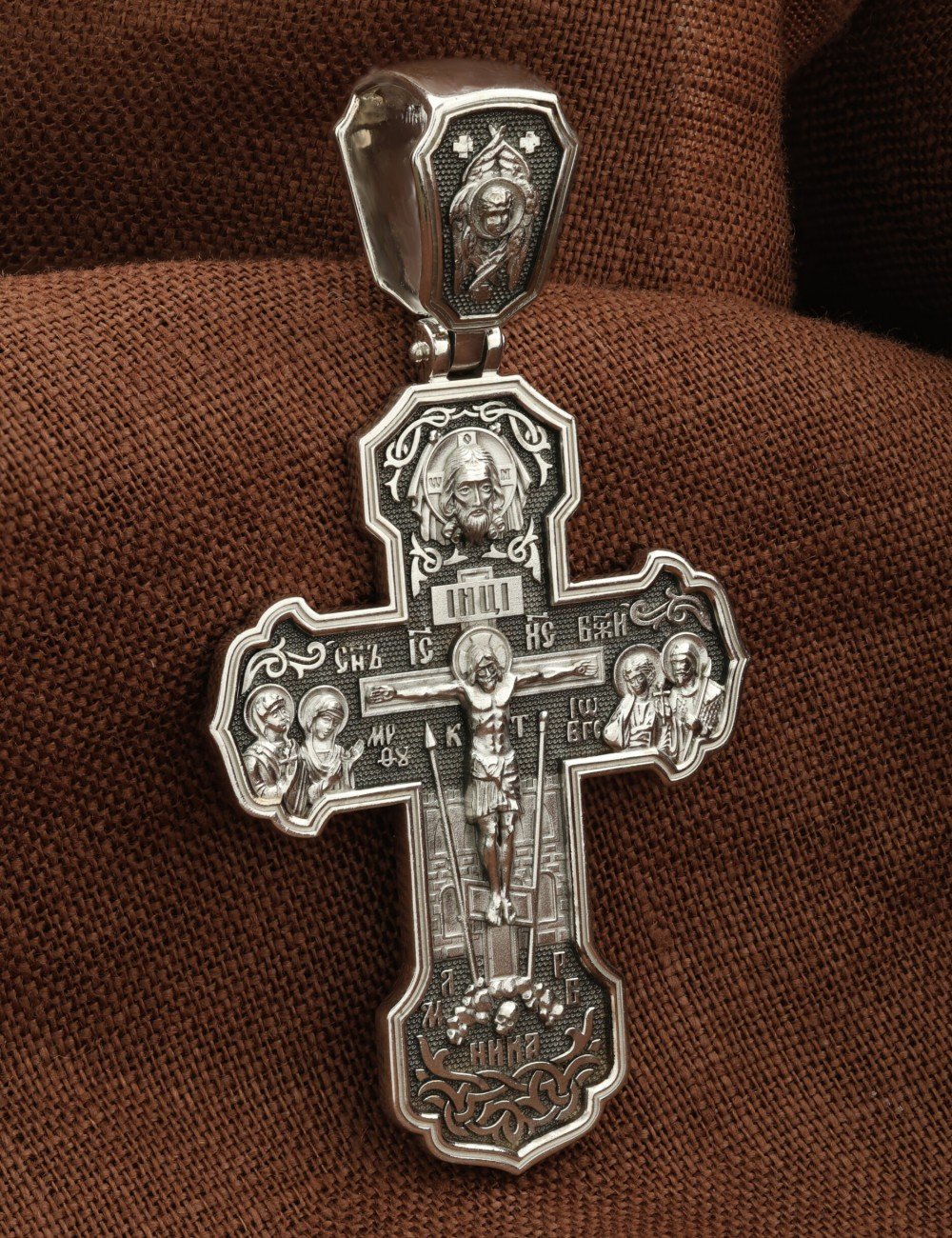 Крест из белого золота