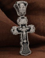 Крест из белого золота c эбеновым деревом