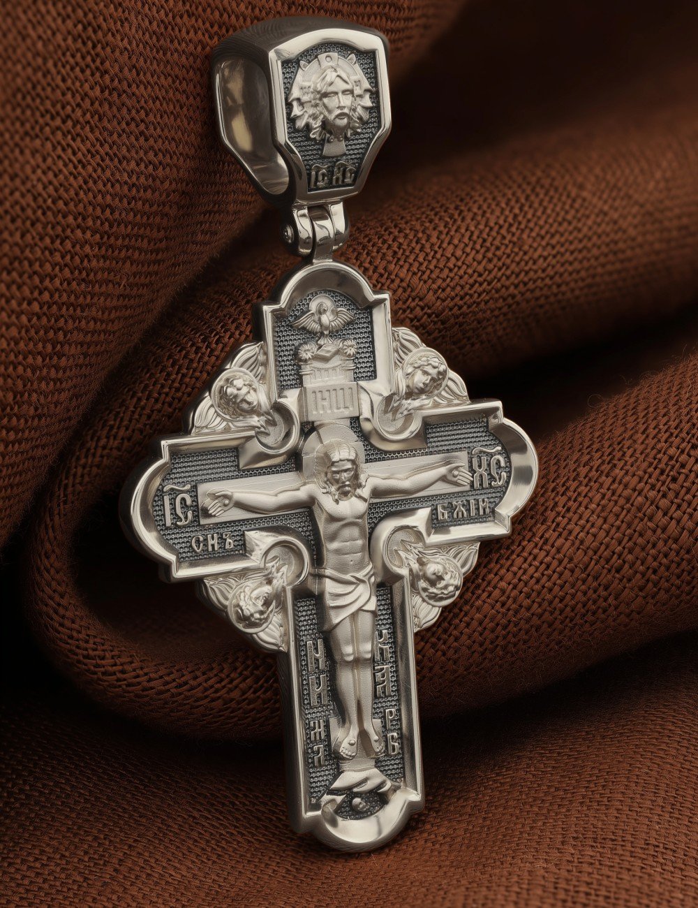 Крест из белого золота