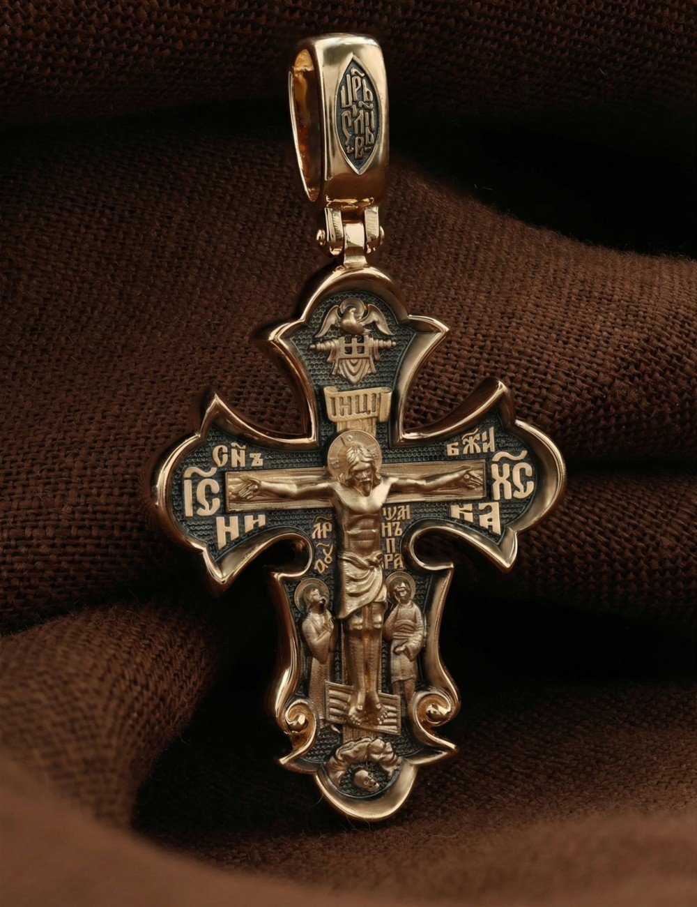 Крест из золота