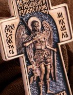 Крест из золота