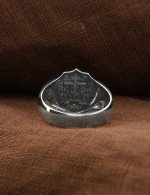 Кольцо из белого золота