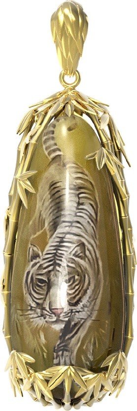 Подвеска из лимонного золота c росписным янтарём