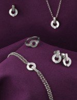 Серьги из белого золота c бриллиантами и перламутром