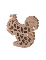 Брошь из золота c бриллиантами и тигровым глазом