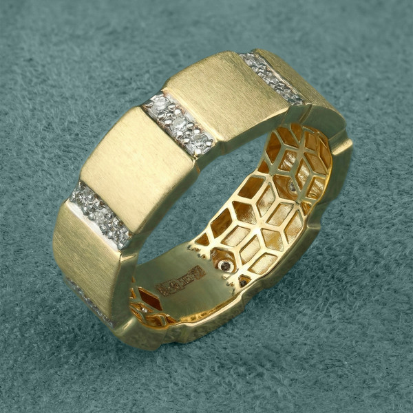 Кольцо из лимонного золота 585 пробы c бриллиантами