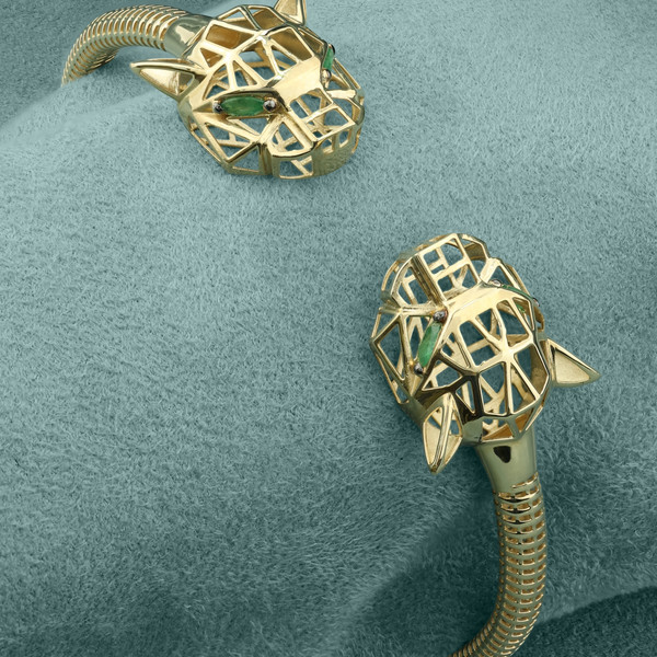 Браслет из лимонного золота 585 пробы c изумрудом